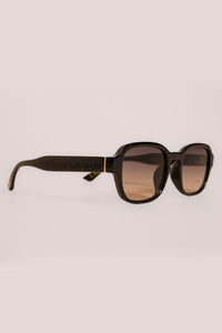 Maja Sunglasses in Black - Milla Hart