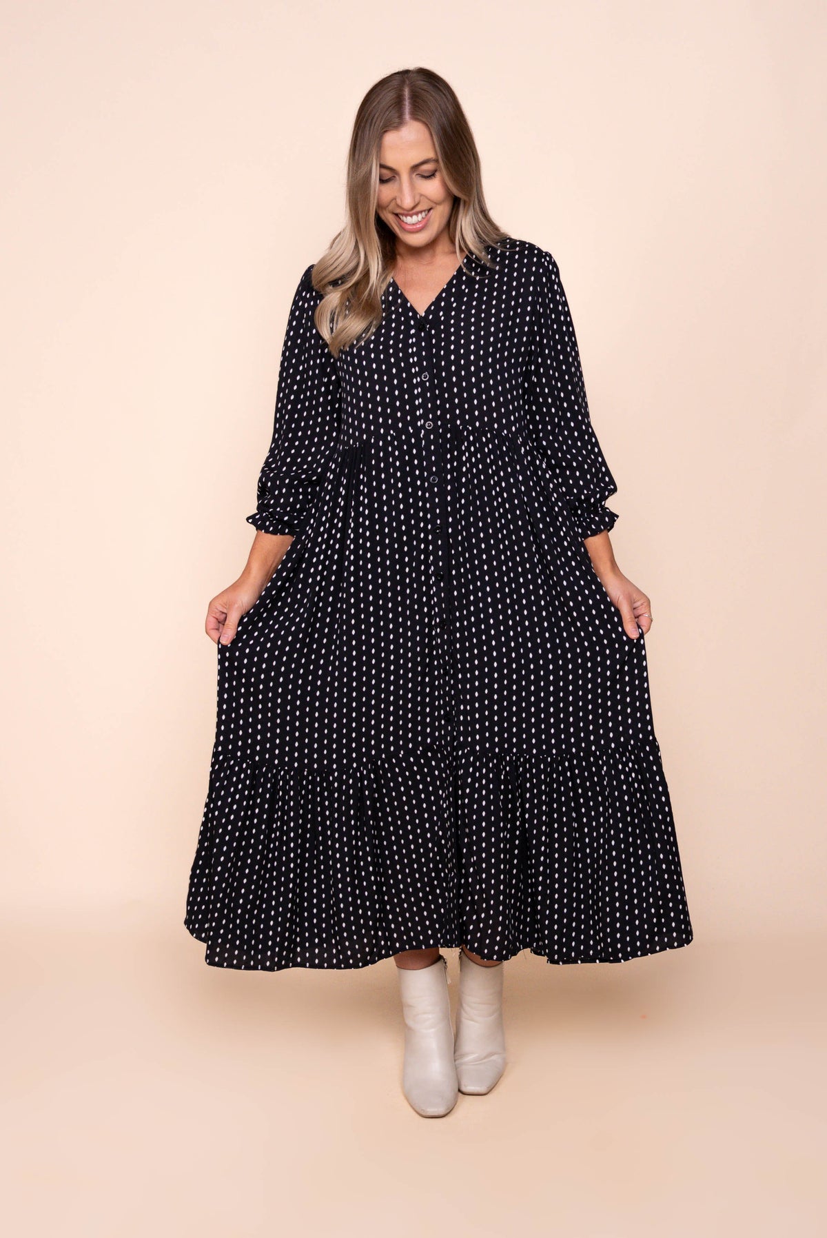 Vicky Midi Dress in Black