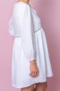 Liriea Dress in White