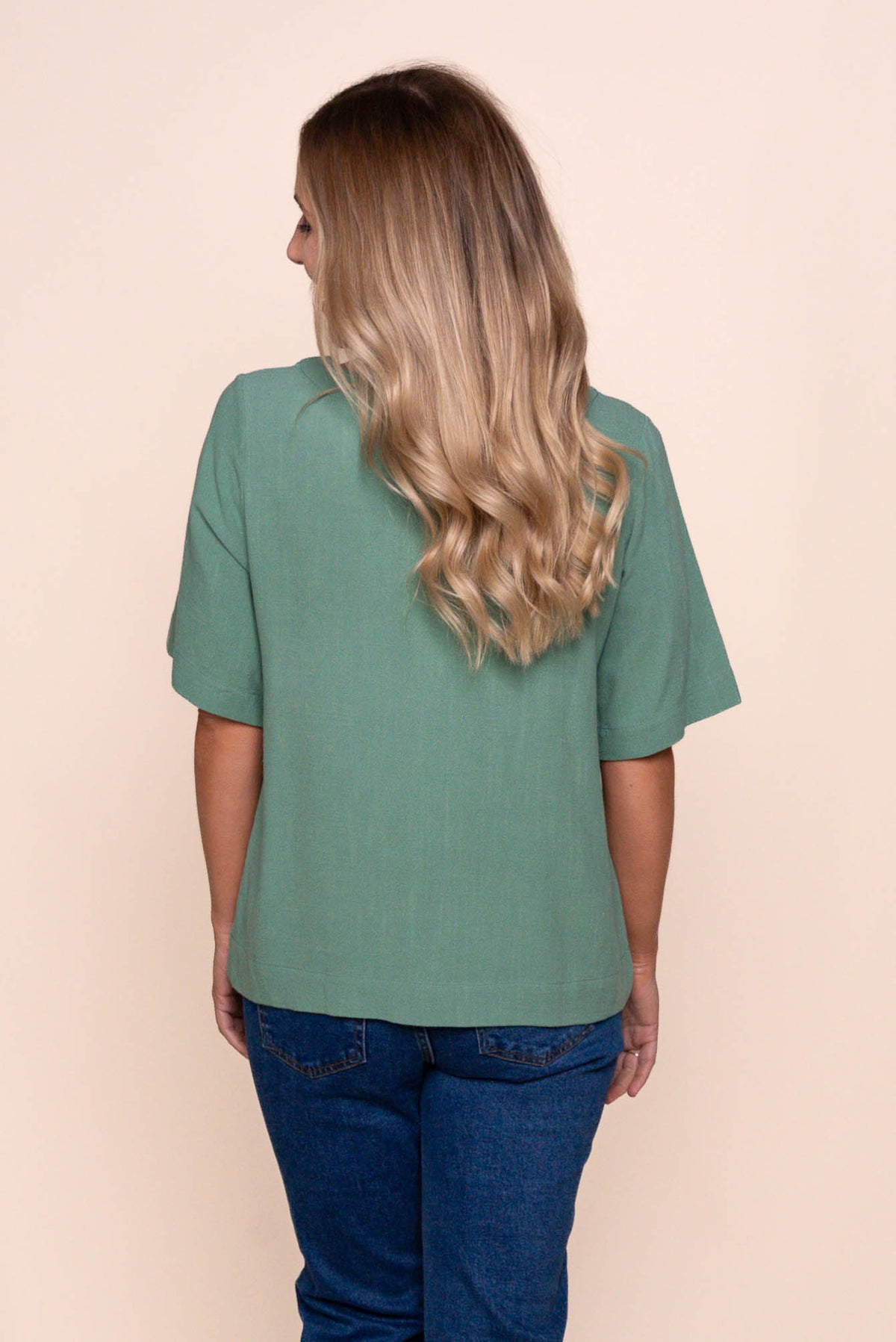 Harper S/S Top in Sage