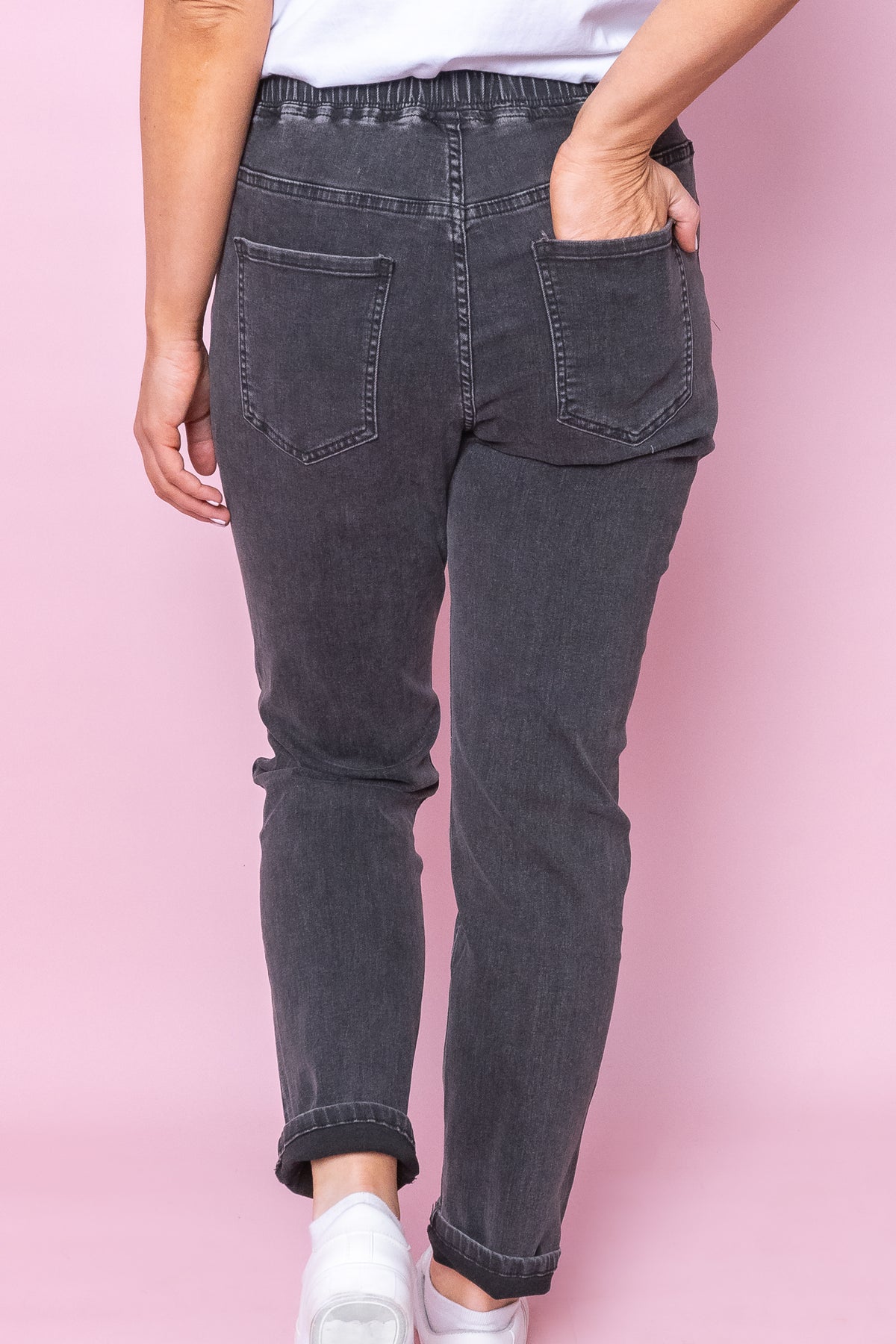 Juliette Joggers in Washed Black - Foxwood