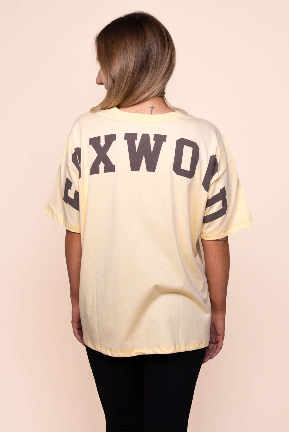 Interval Tee in Butter Cream/Choc - Foxwood