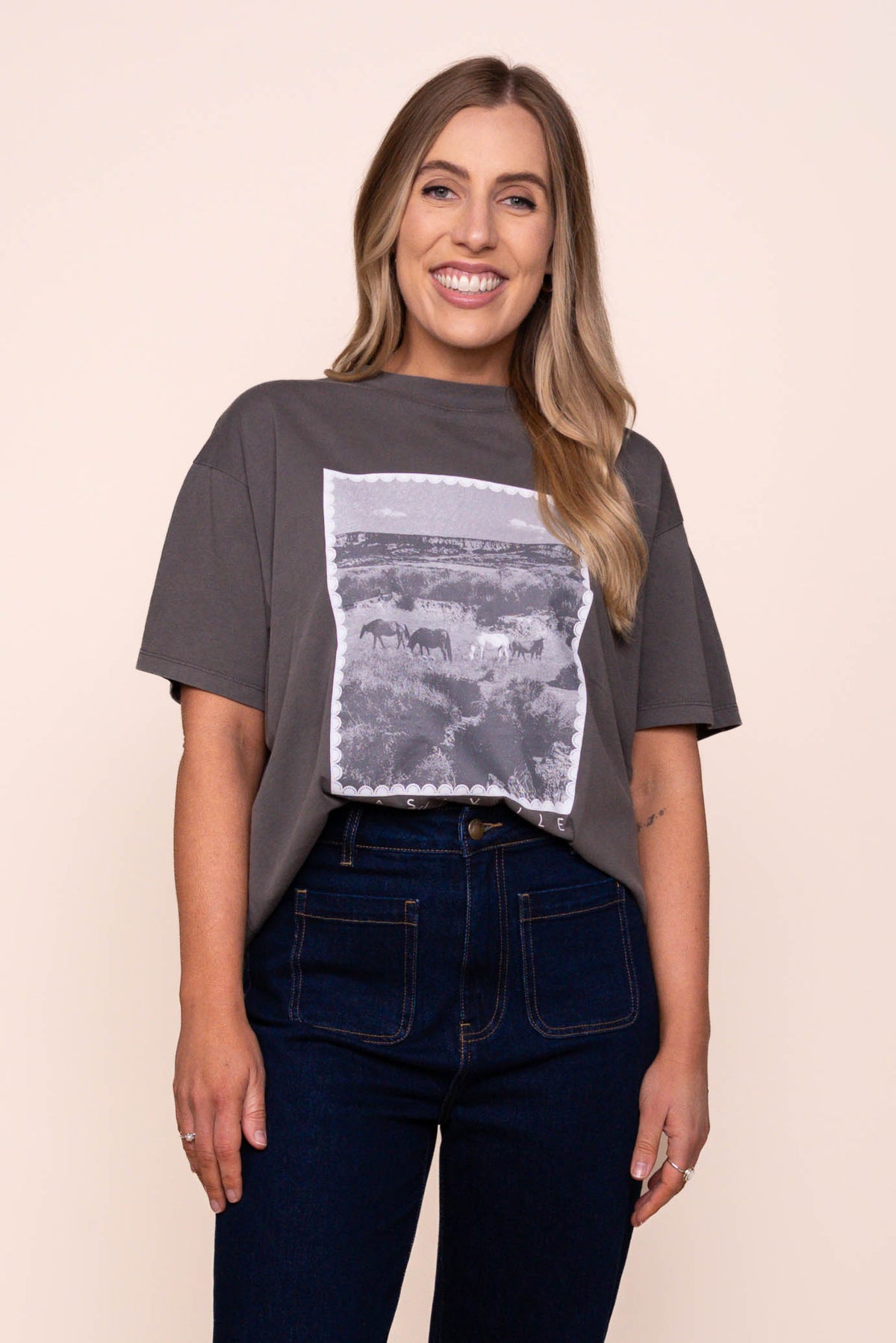 Nashville Relaxed Tee in Charcoal - All About Eve