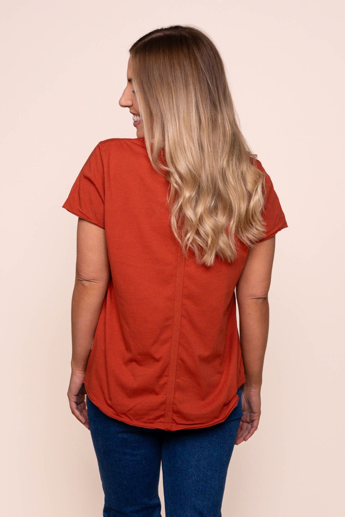 Pima Vee Tee in Earth Brown - Elm