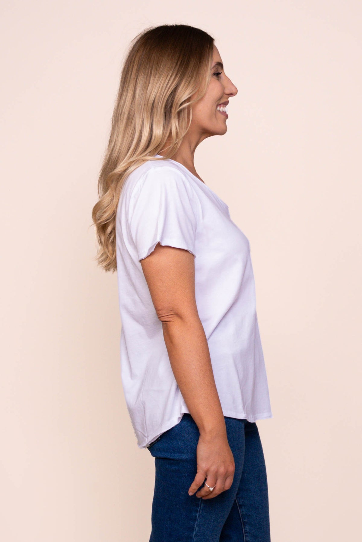 Pima Vee Tee in White - Elm