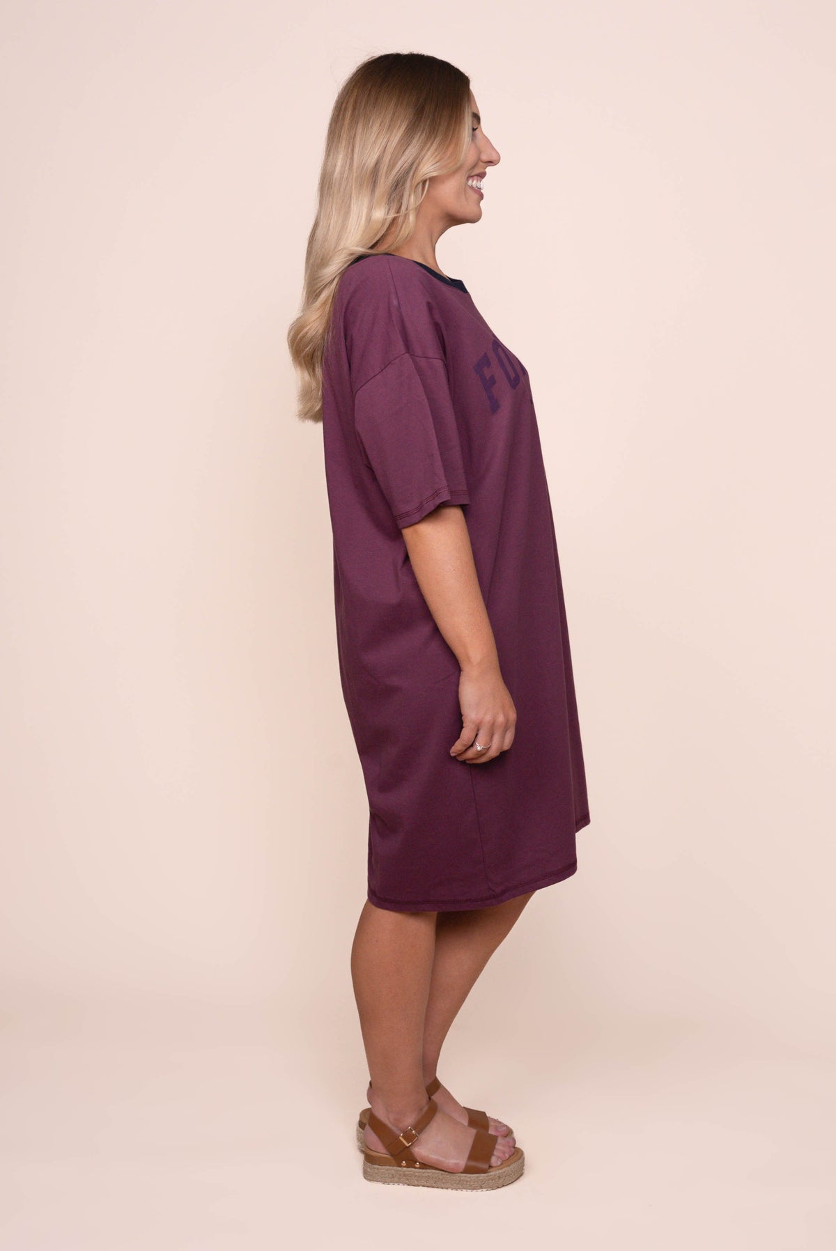 Intention Contrast Tee Dress in Plum - Foxwood
