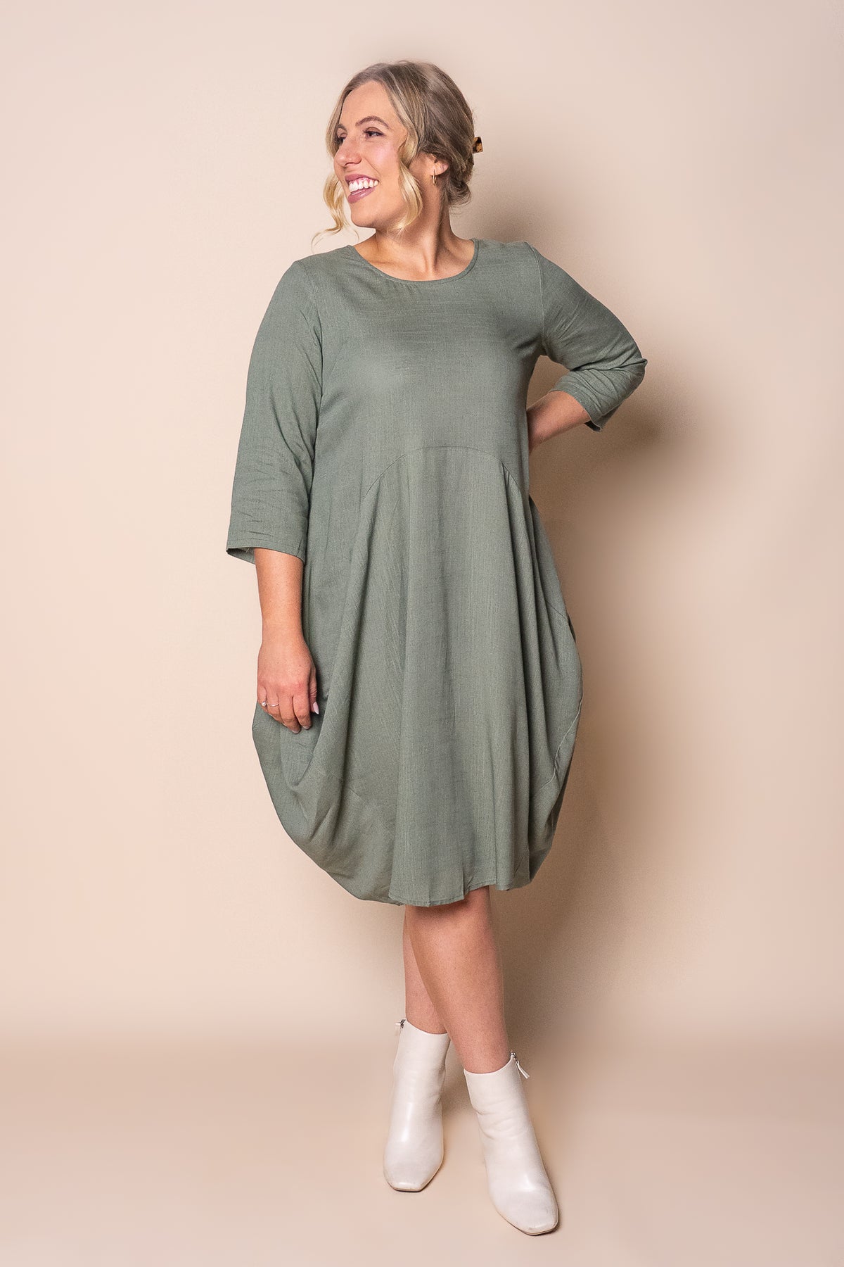Teagan Tulip Dress in Khaki
