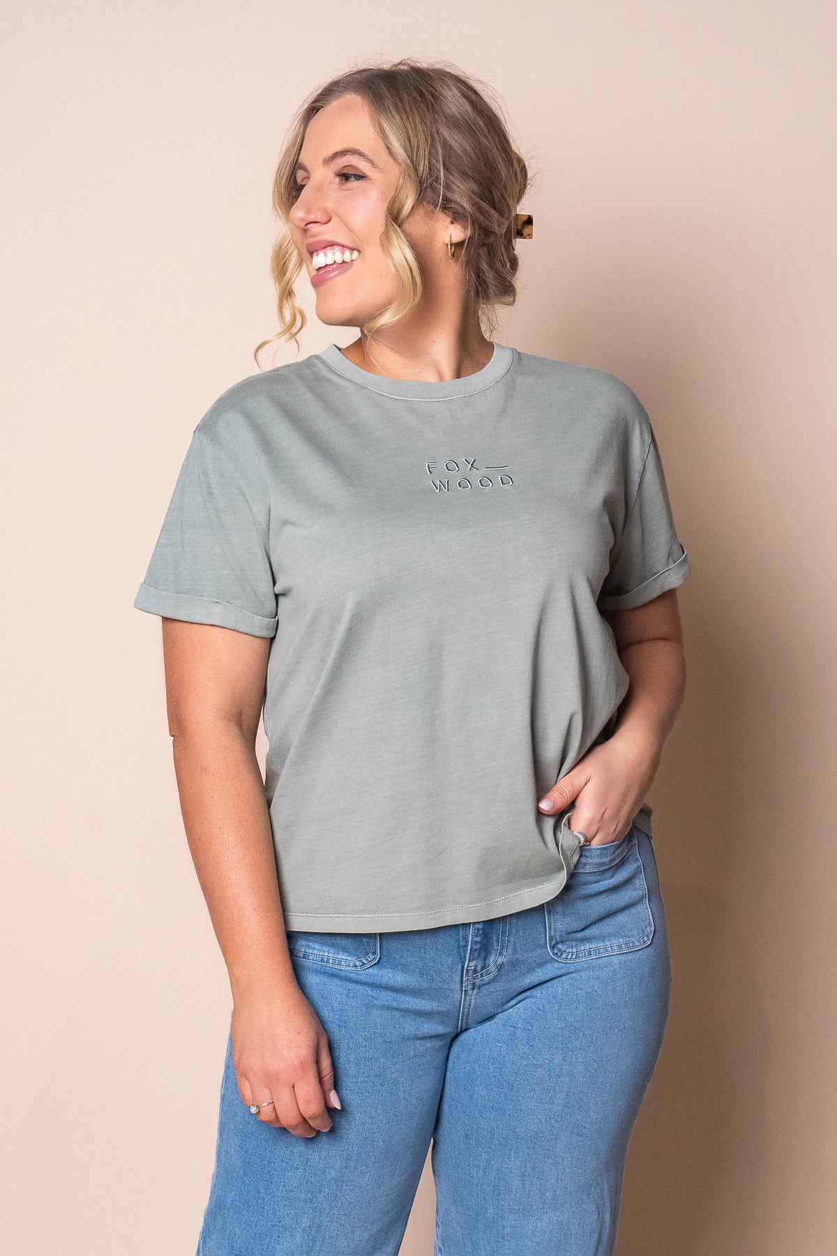 Huntleigh O/S Tee in Iceberg Green - Foxwood