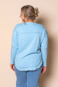 Simplified Metallic Crew in Light Blue/Lime - Foxwood