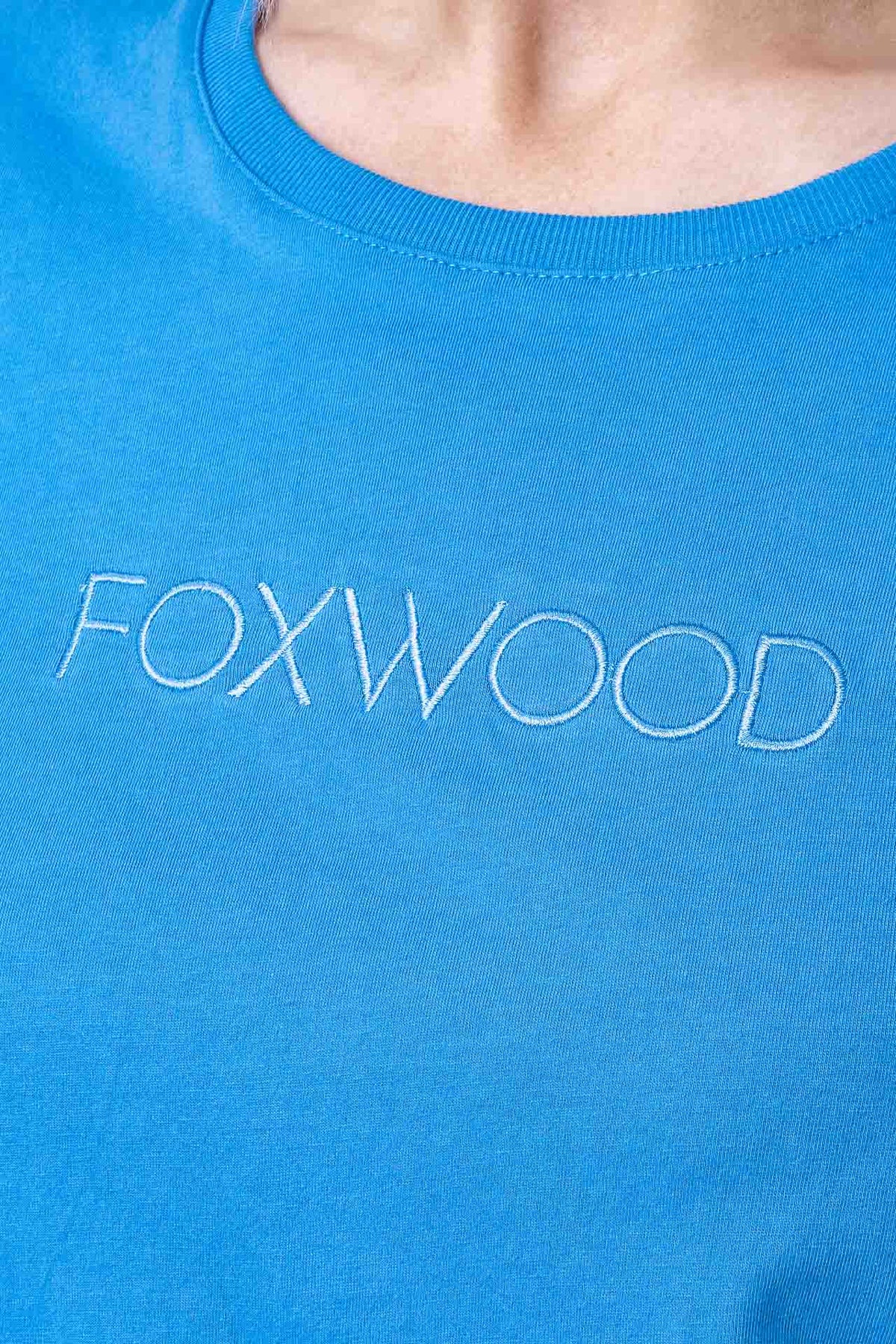 Foxwood Tee in Blue - Foxwood