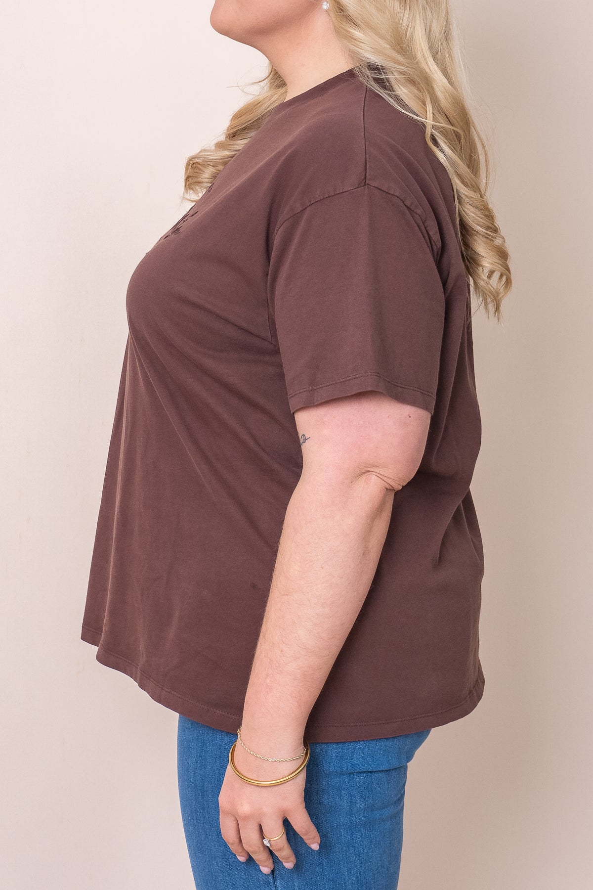 Classic Tee in Brown - All About Eve