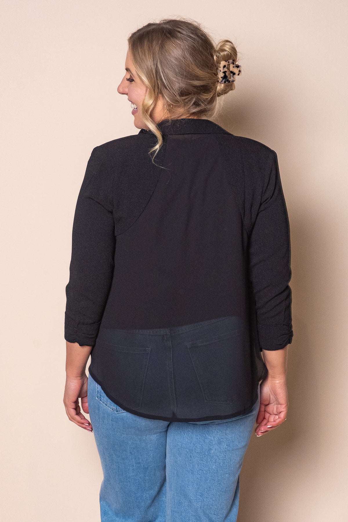 Ozara Jacket in Black