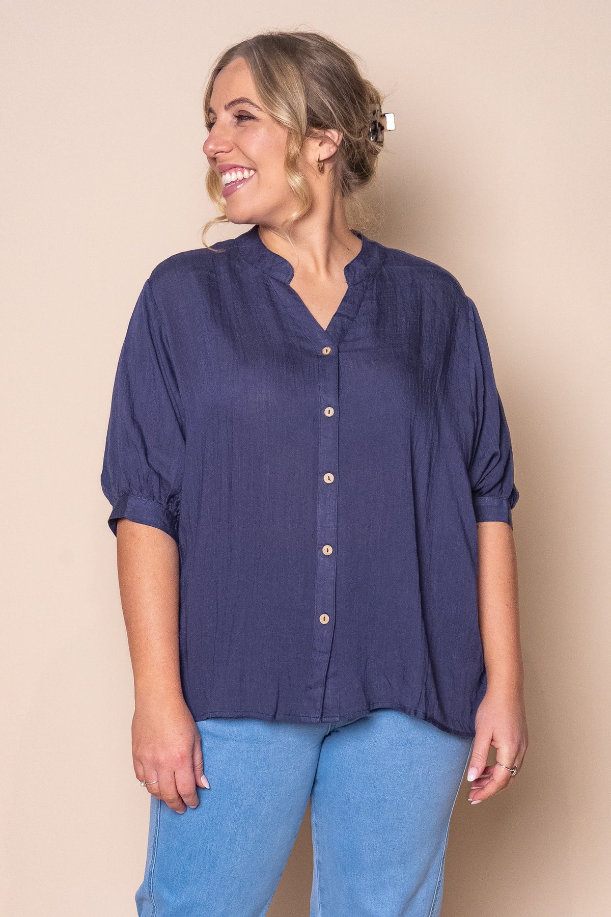 Perlina Top in Navy