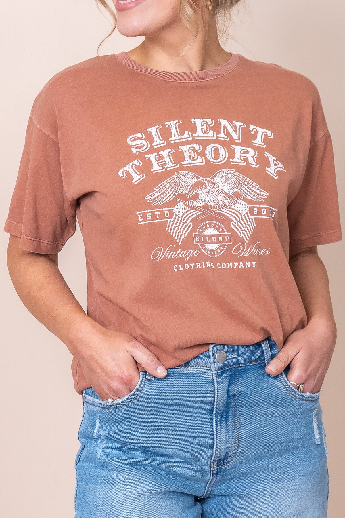 Paradox Tie Tee in Terracotta - Silent Theory