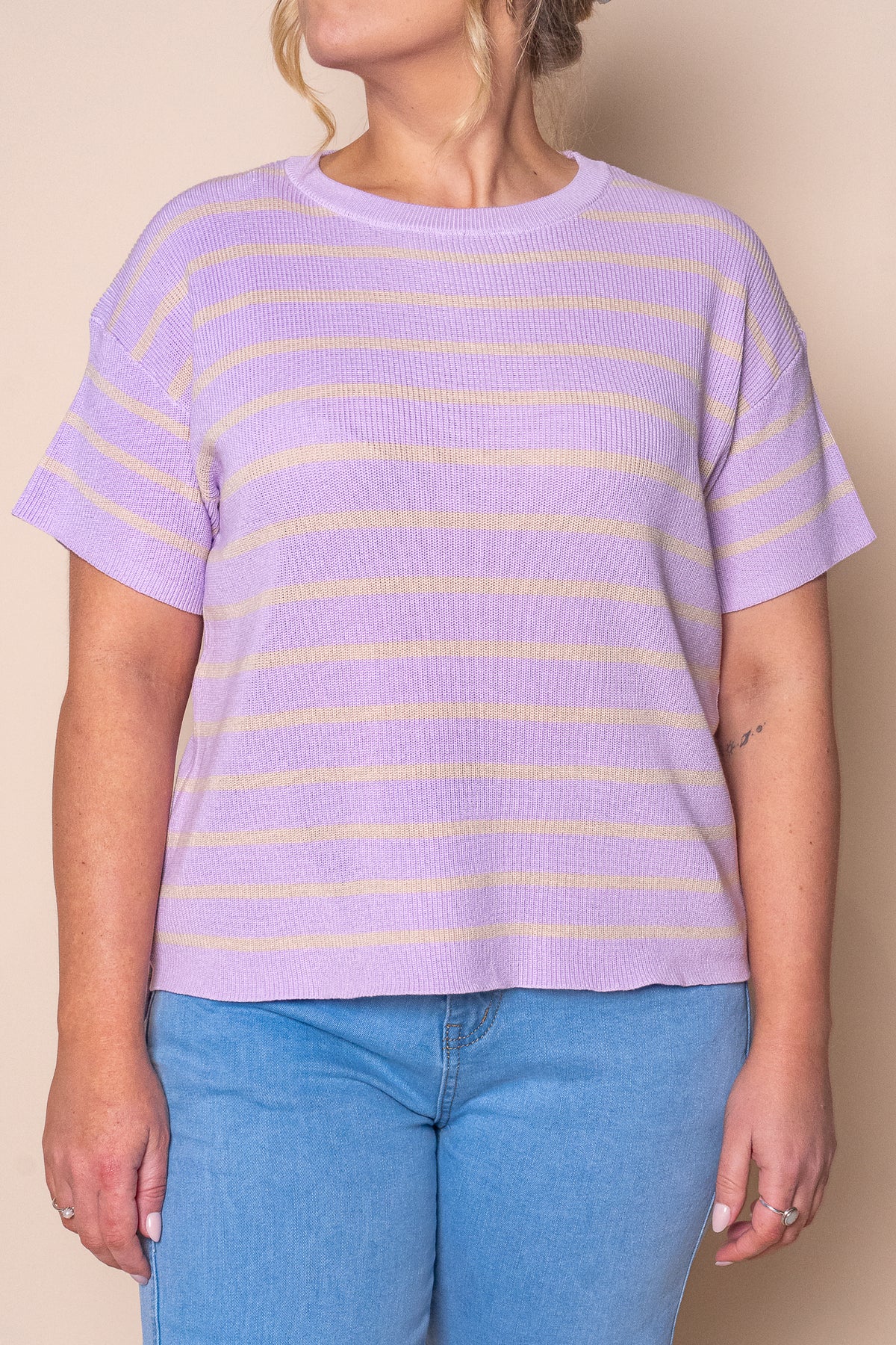 Kiley S/S Striped Knit Top in Lilac
