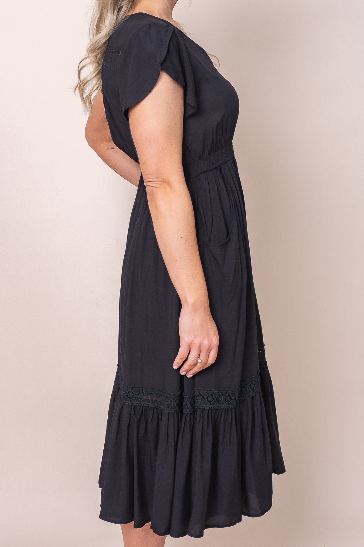 Genie Dress in Black