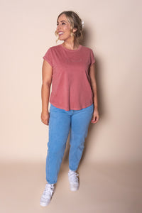 Signature Tee in Ash Rose - Foxwood