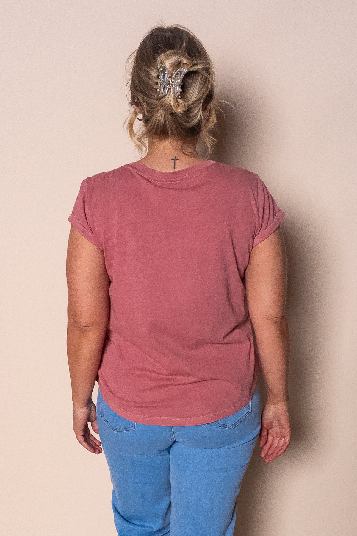 Signature Tee in Ash Rose - Foxwood