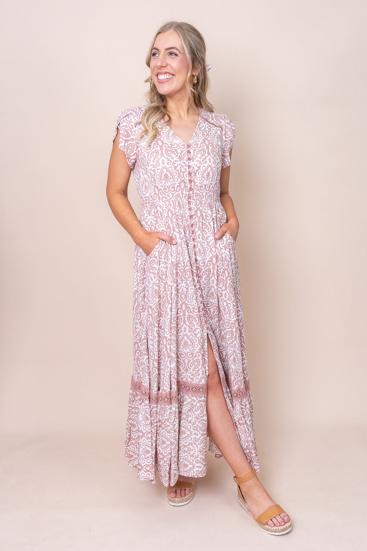 Iyla Dress in Dusty Pink