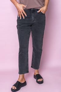 Monica Jeans in Washed Black - Silent Theory