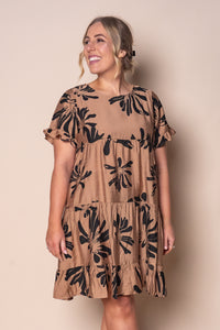 Haley Tiered Dress in Toffee