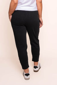 Brunch Pants in Black - Elm