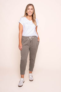 Brunch Pants in Khaki - Elm