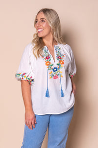 Danique Embroidered Floral Top in White