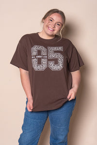 Nico Relaxed Tee in Brown - All About Eve