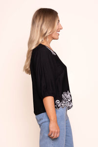 Tigi S/S Embroidered Top in Black