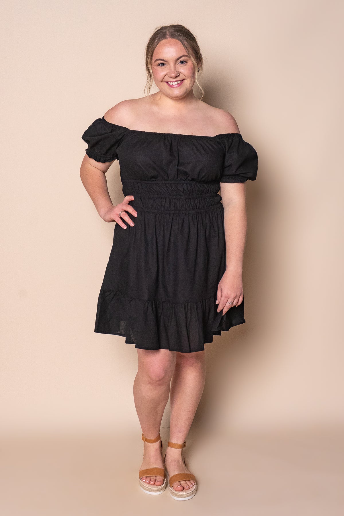 Essential SS Mini Dress in Black - All About Eve