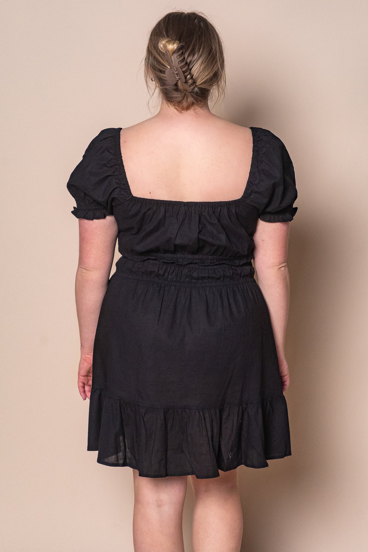 Essential SS Mini Dress in Black - All About Eve