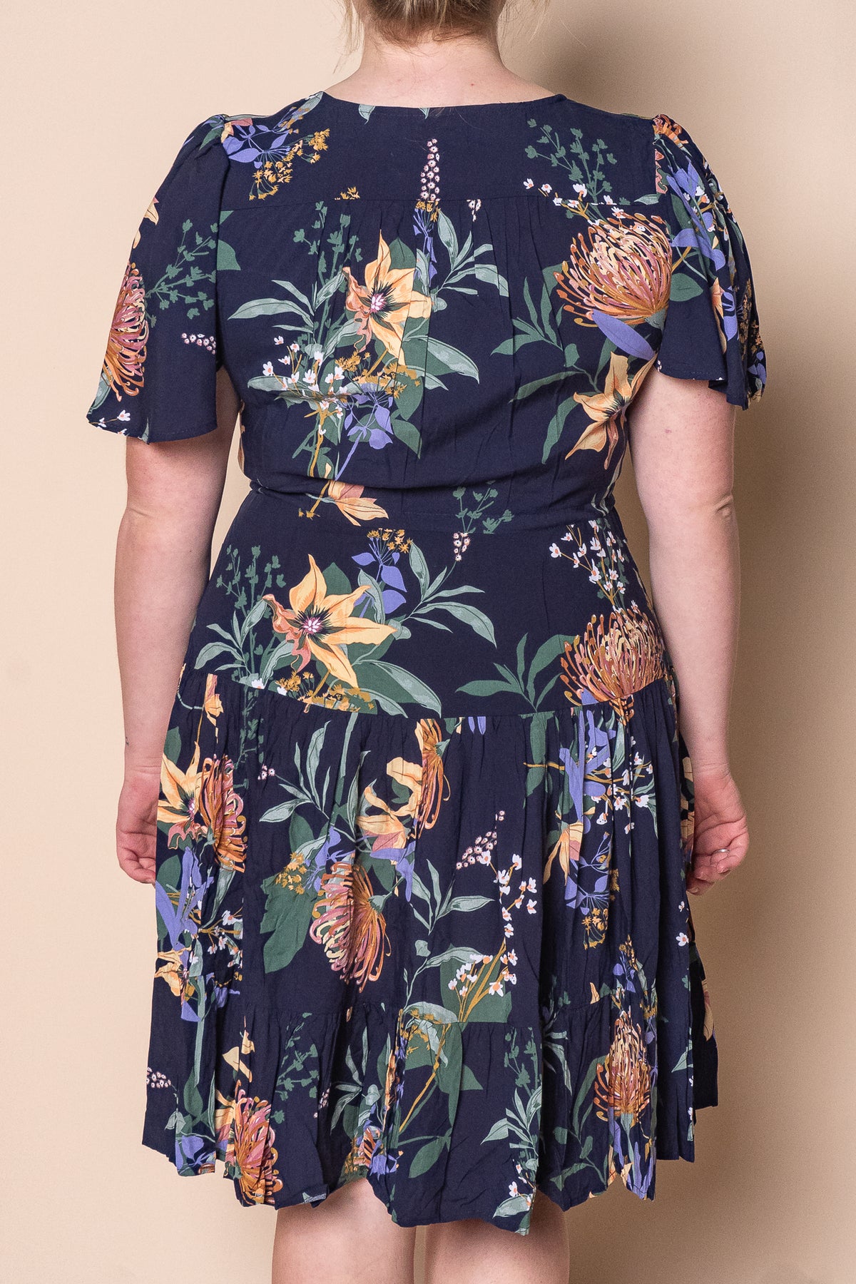 Vallie Floral Dress in Navy