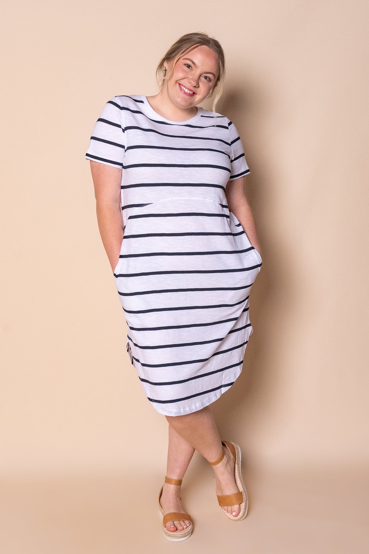 Bay Stripe Dress in White/Navy Stripe - Foxwood