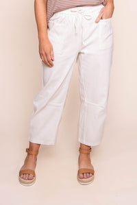 Arli Barrel Leg Denim Pants in White