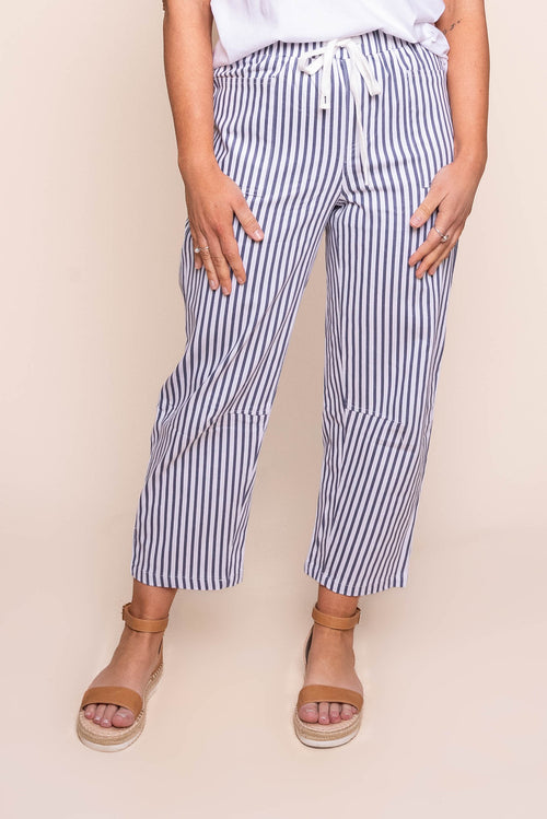 Zoe Barrel Leg Stripe Pants in White
