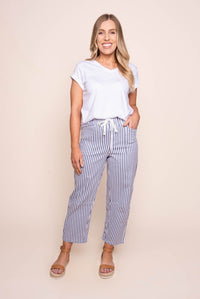 Zoe Barrel Leg Stripe Pants in White