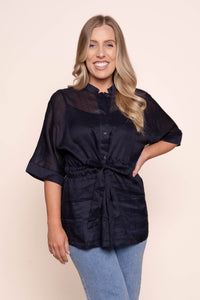 Kellianne Mandarin Collar Linen Top in Navy
