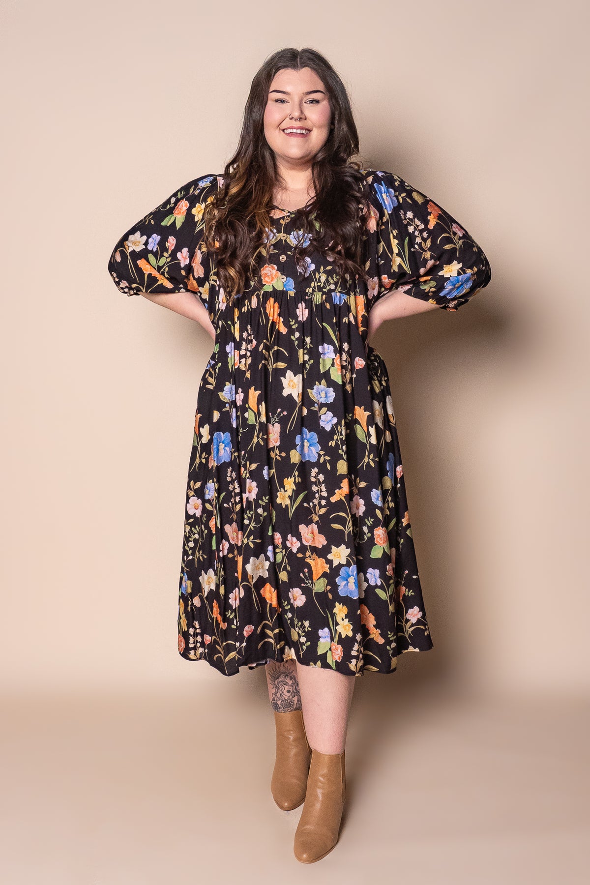 Anna Midi Dress in Black