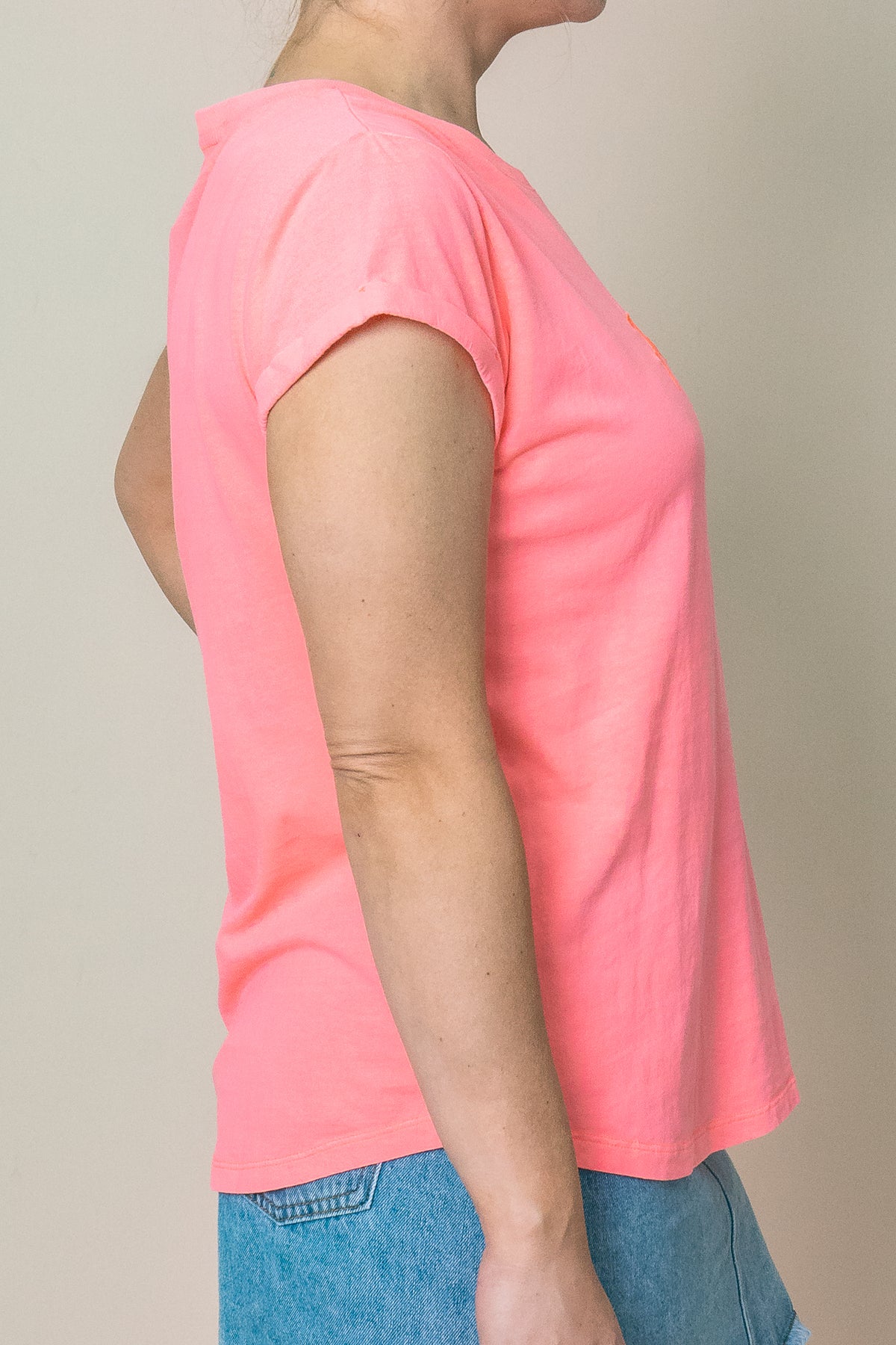 Signature Tee in Neon Pink - Foxwood