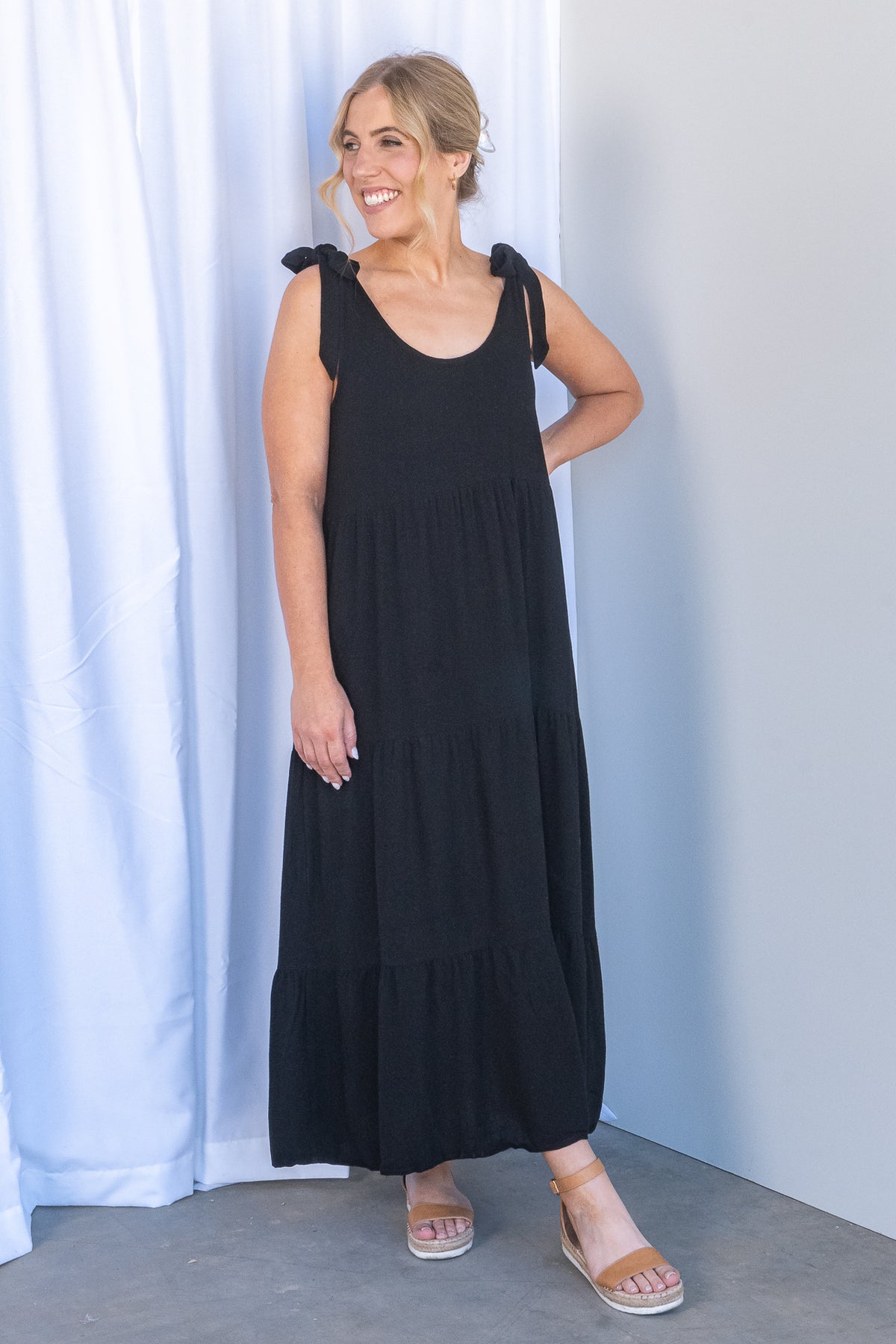 Zee Dress in Black