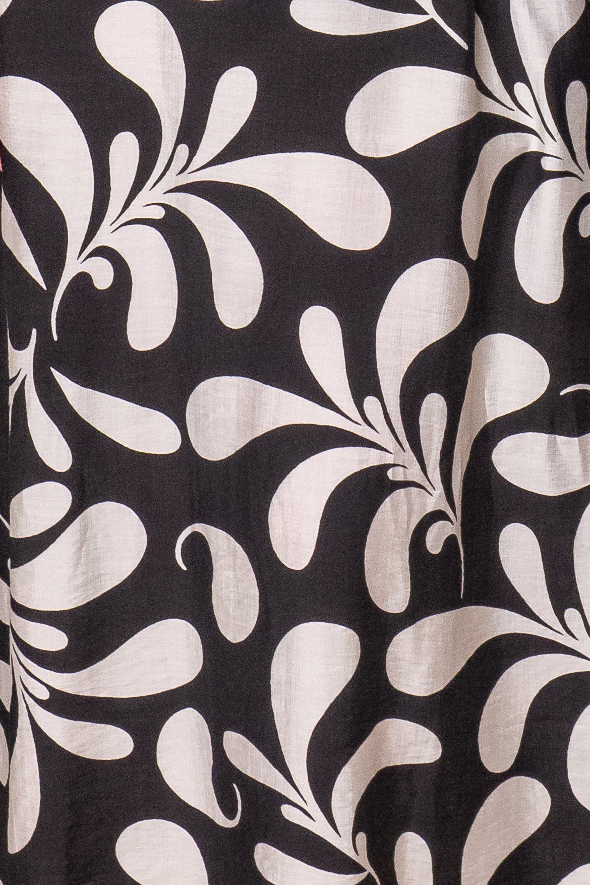 Renalta Midi Dress in Black