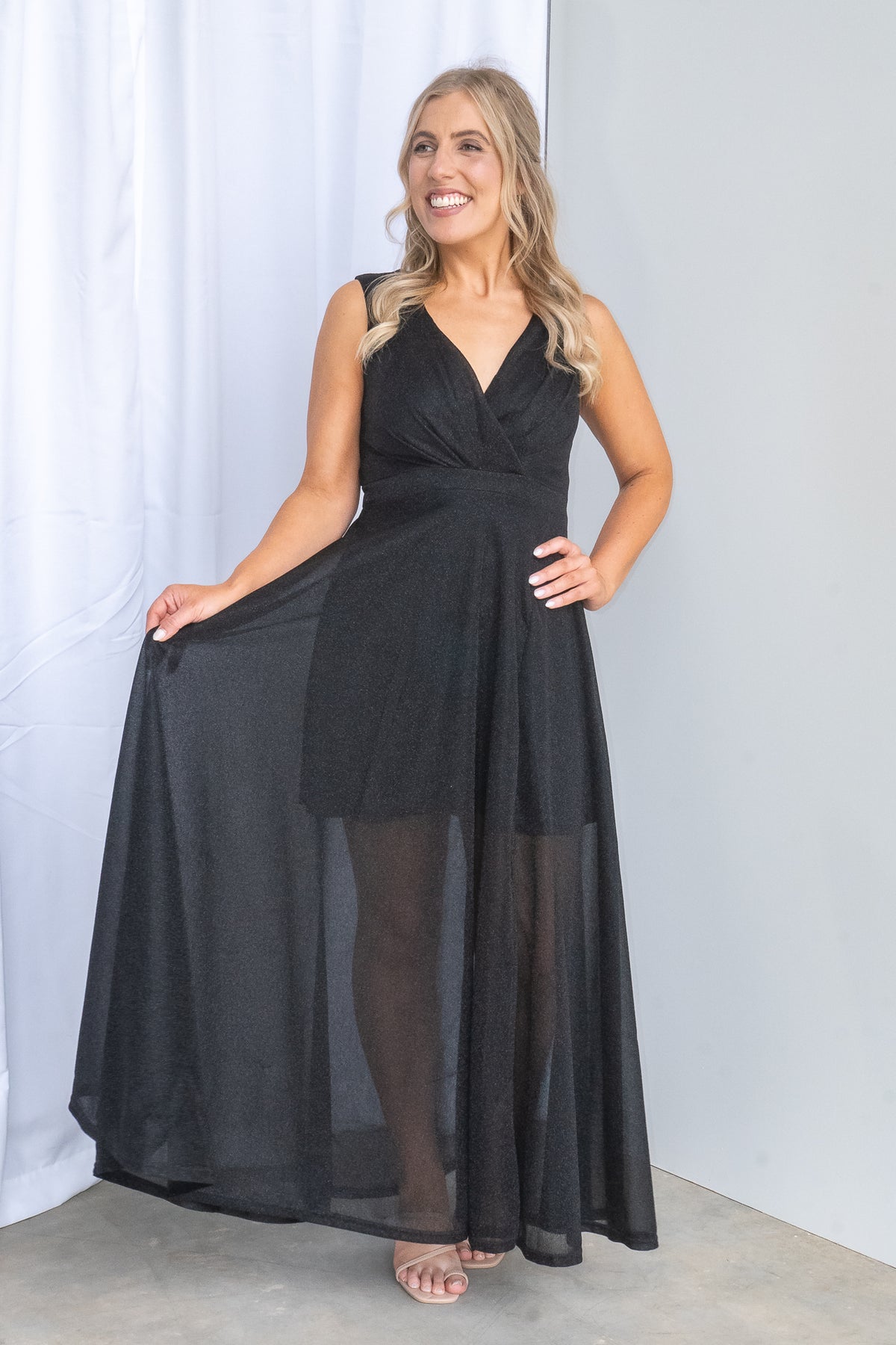 Iman Dress in Black