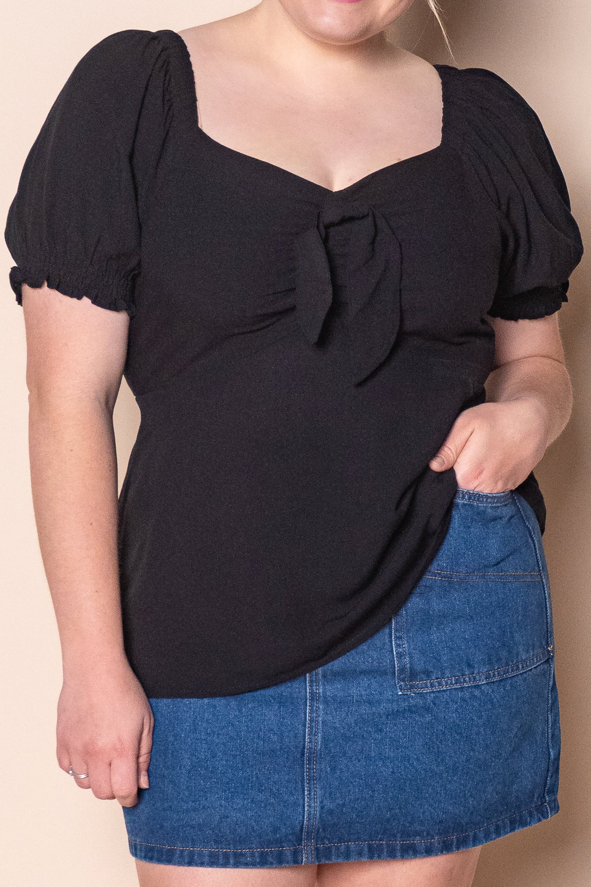 Illy S/S Top in Black