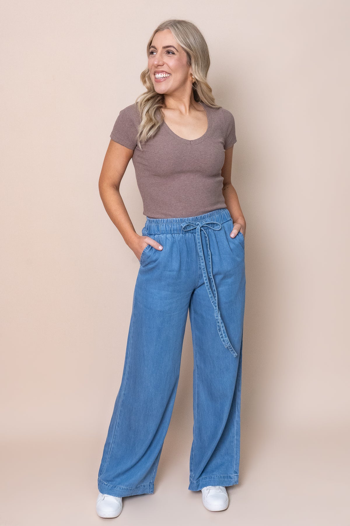 Toni Pants in Mid Blue