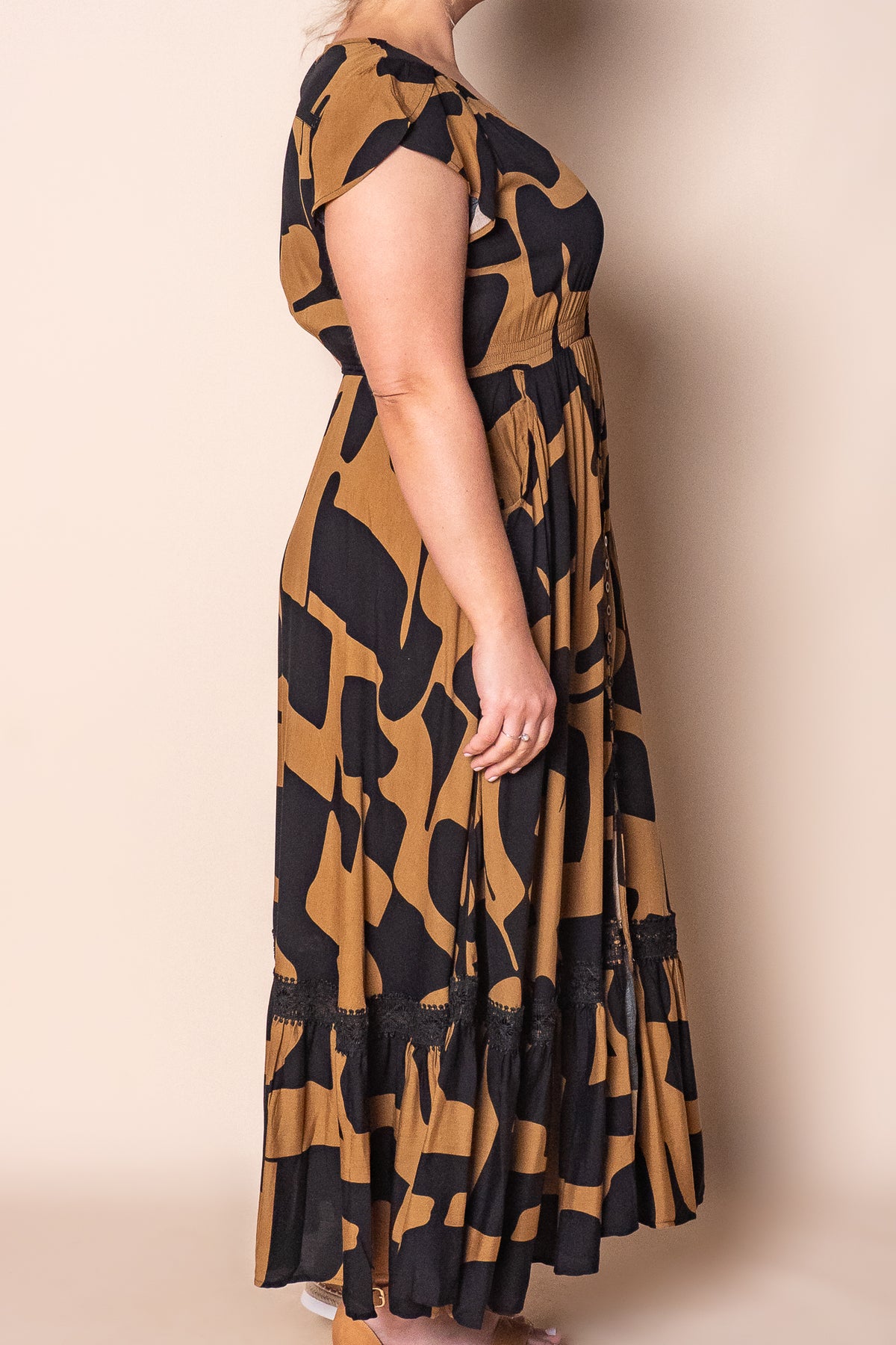 Omara Maxi Dress in Black