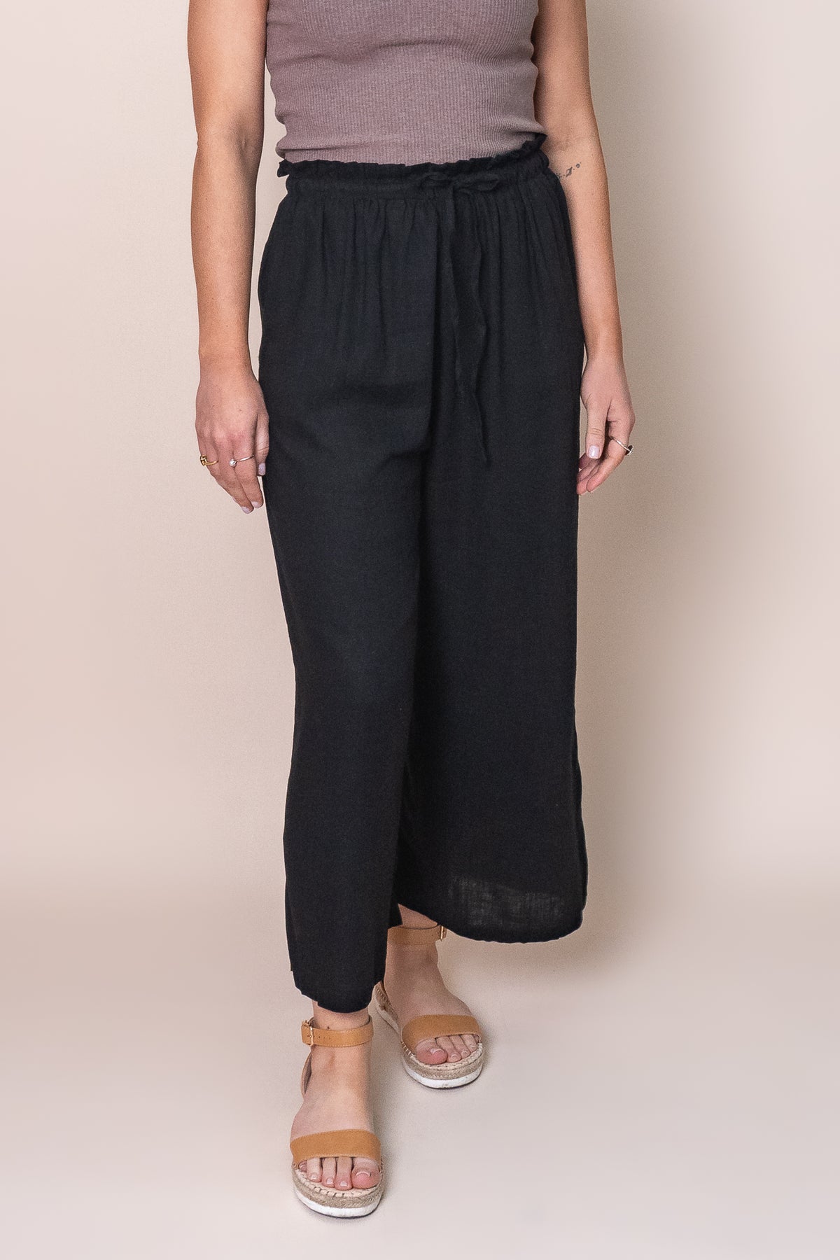 Lou-Anne Pants in Black