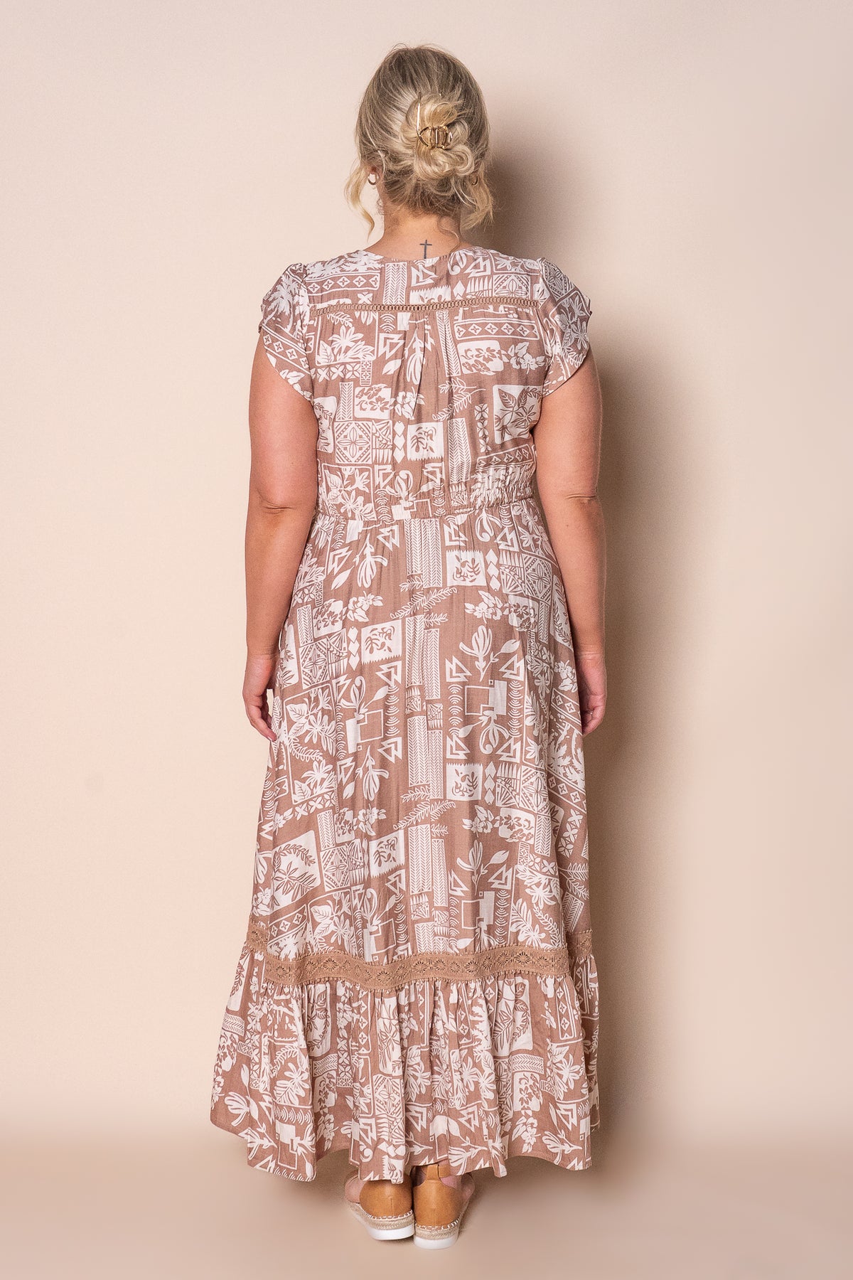 Regina Maxi Dress in Latte