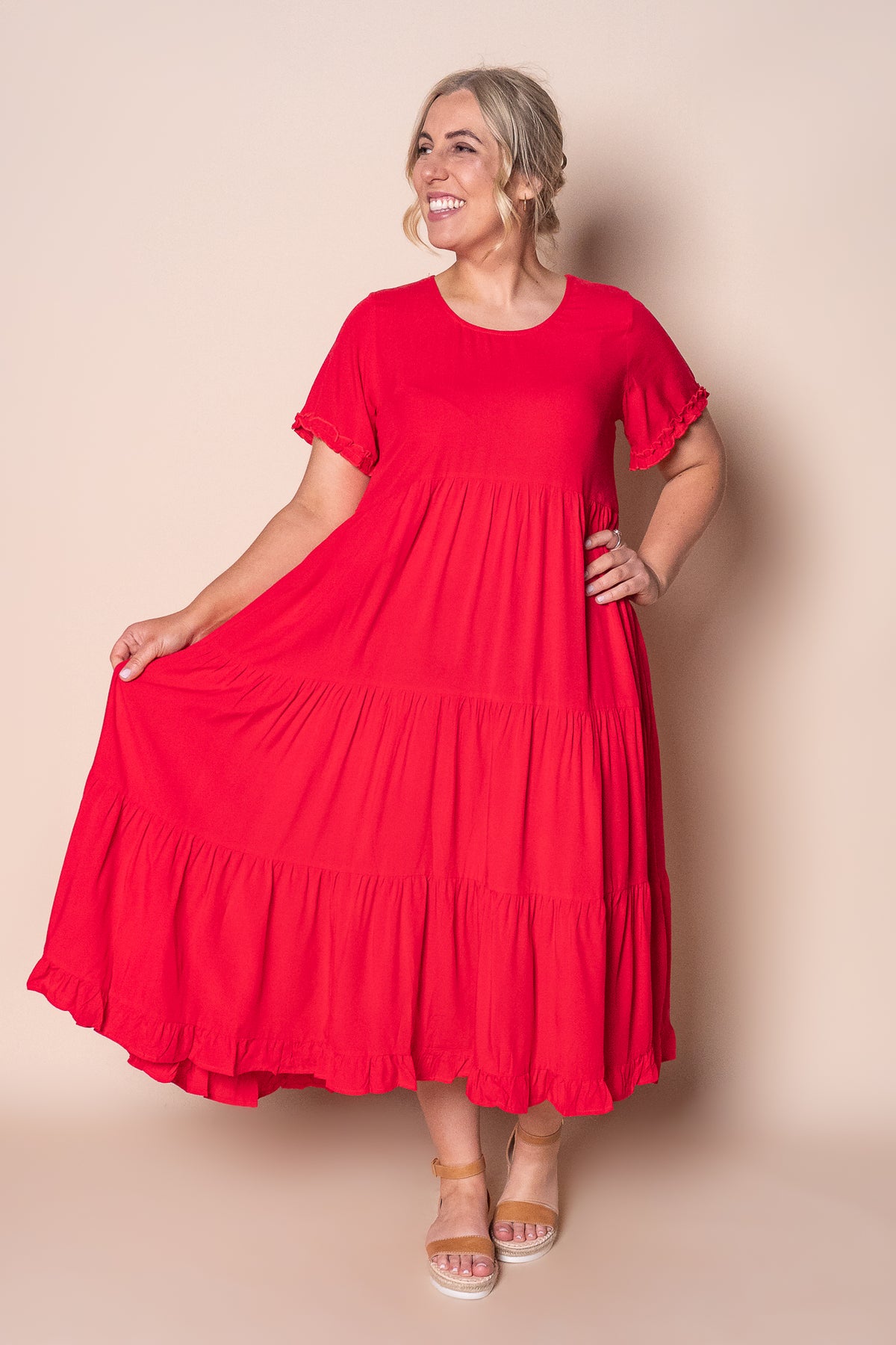 Verina Midi Dress in Red