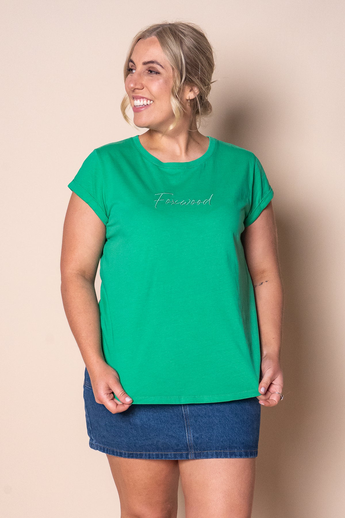 Signature Tee in Bottle Green - Foxwood